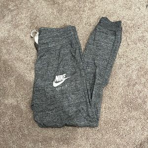 Nike joggers